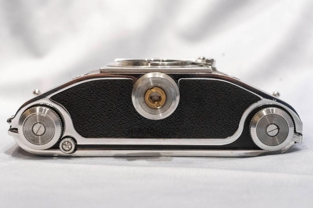 Exakta Varex IIa 打ち出しロゴ　完動品　試写済