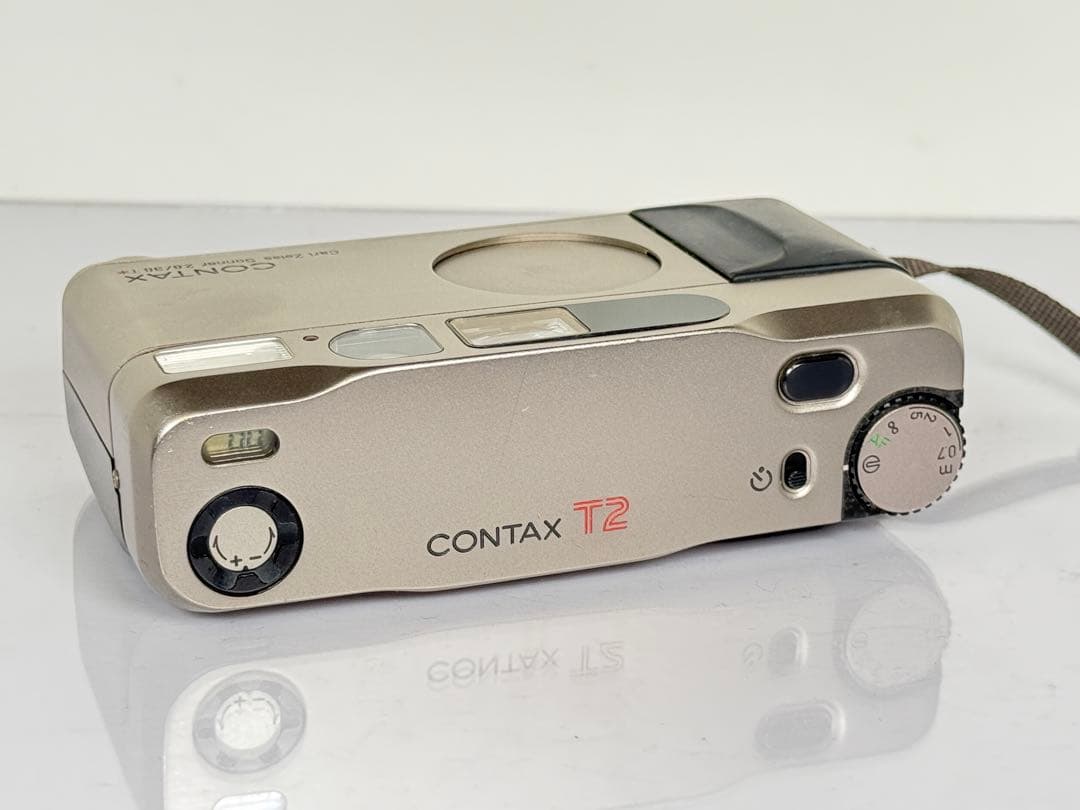 【ジャンク】　CONTAX T2 フィルムカメラ