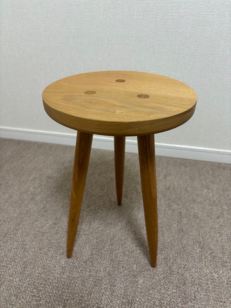 木製円形スツール 3本脚