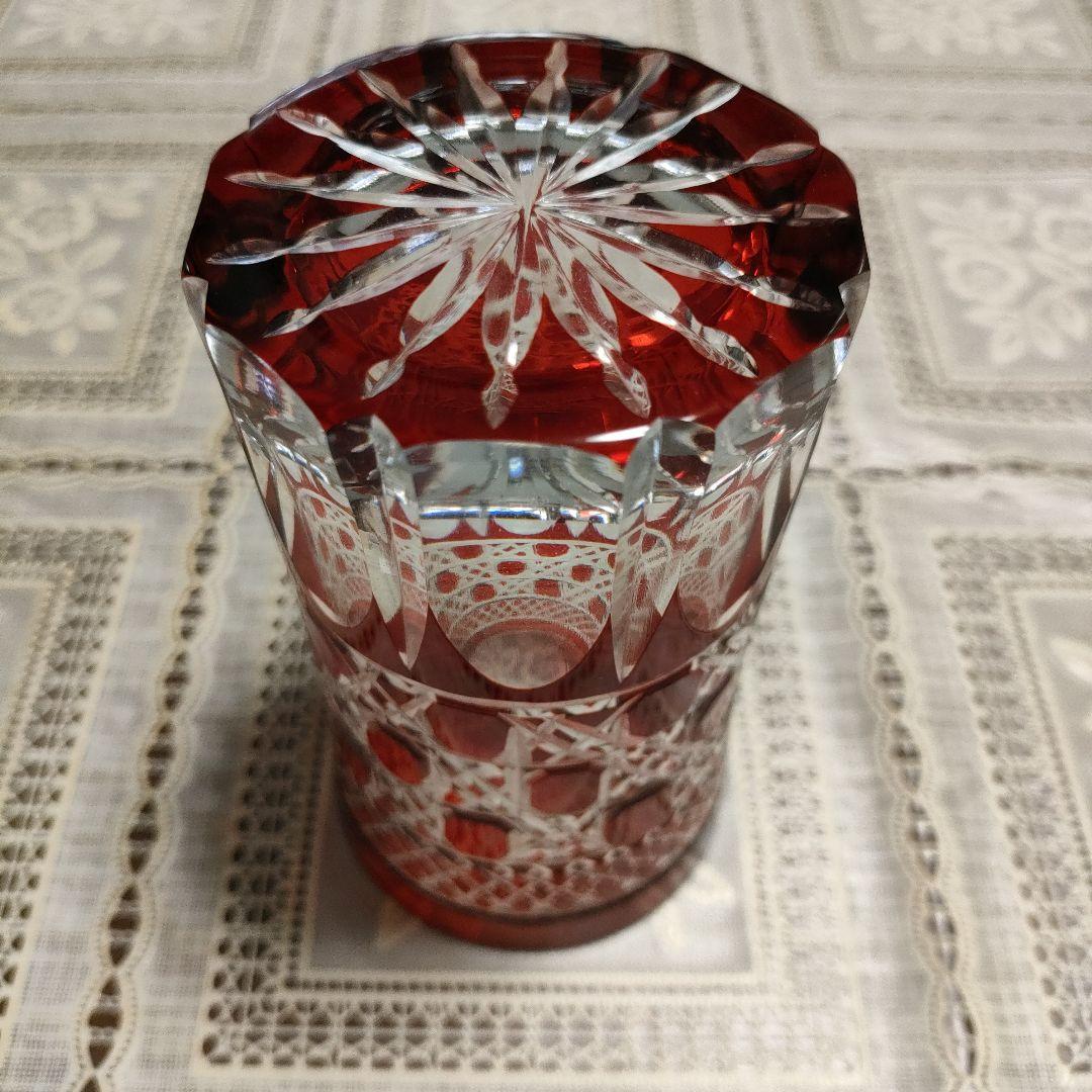 \"未使用\" ヤマザキガラス製　薩摩切子　南蛮赤　矢来籠目　菊透かし紋様　栞＆共箱