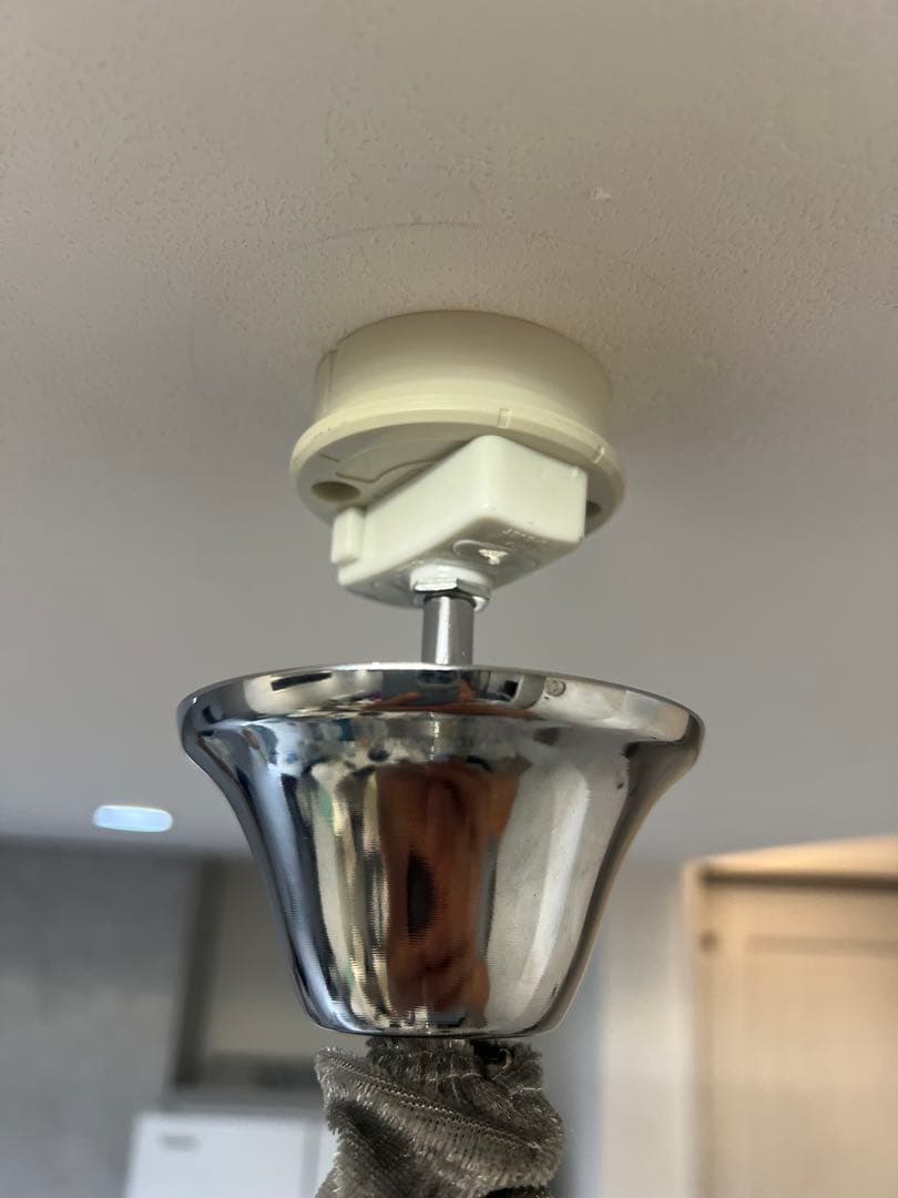 青色クリスタルシャンデリア