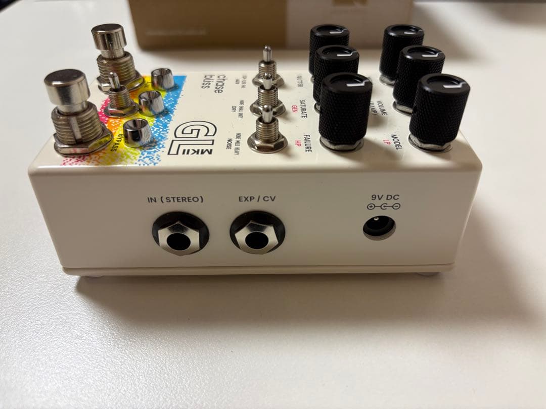 Chase Bliss Generation Loss MK Ⅱ限定カラー