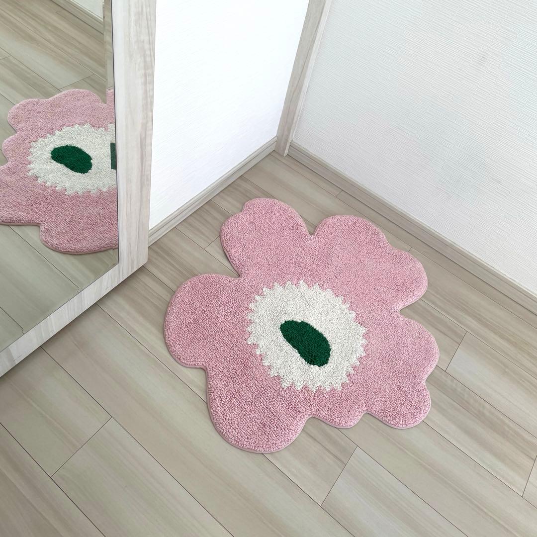 ウニッコバスマット ピンク マリメッコラグ　marimekko