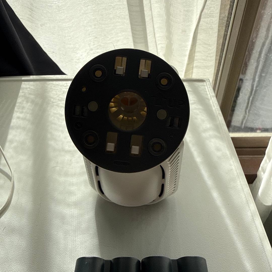 Ring Spotlight Cam Plus　バッテリー2個　ソーラー付き