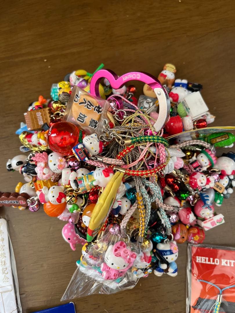 大量限定キティちゃん