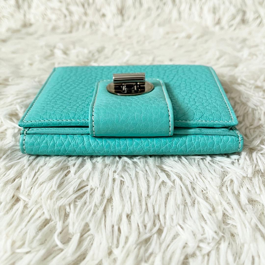 新品未使用✨ティファニー　二つ折り財布　ターンロック　ティファニーブルー　レザー