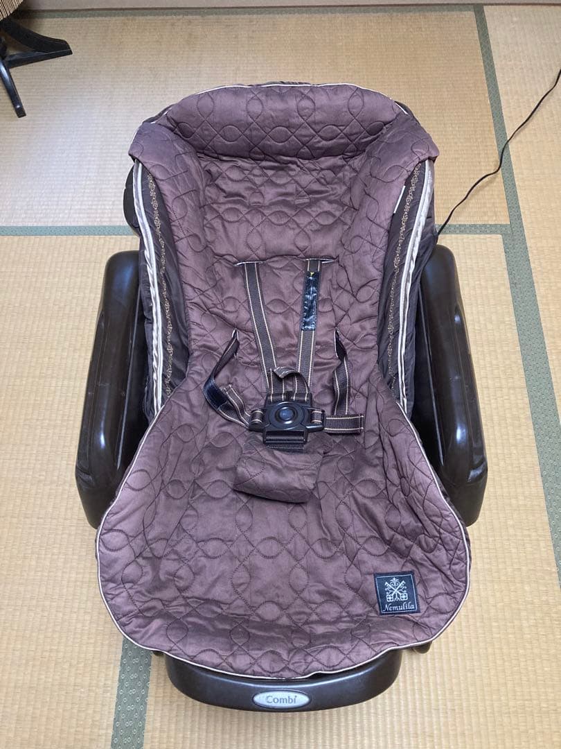 Combiネムリラ AUTO SWING CWLシリーズ ハイローチェア