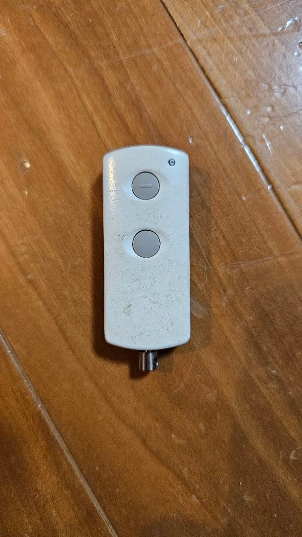 YKK ポケットキー　旧タイプ　ホワイト