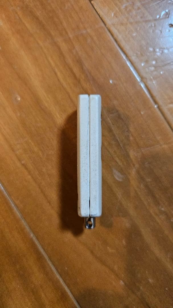 YKK ポケットキー　旧タイプ　ホワイト