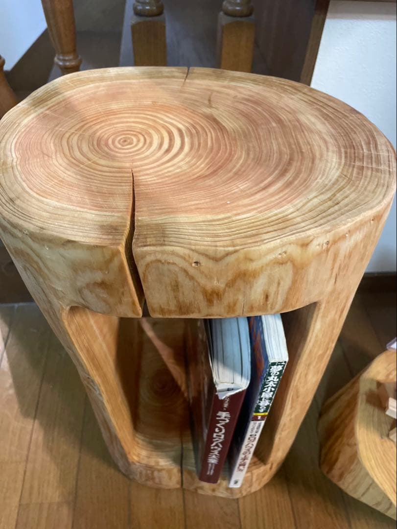 丸太サイドテーブル