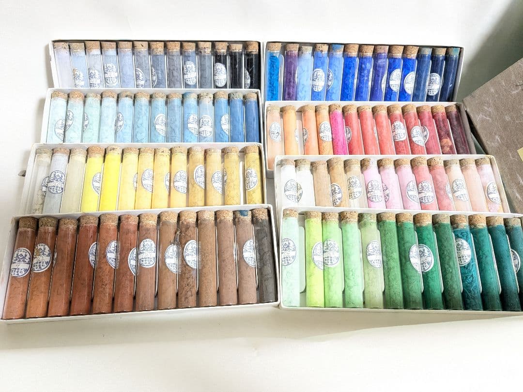 日本画 岩絵具 水干絵具 その他 大量放出(約450点)