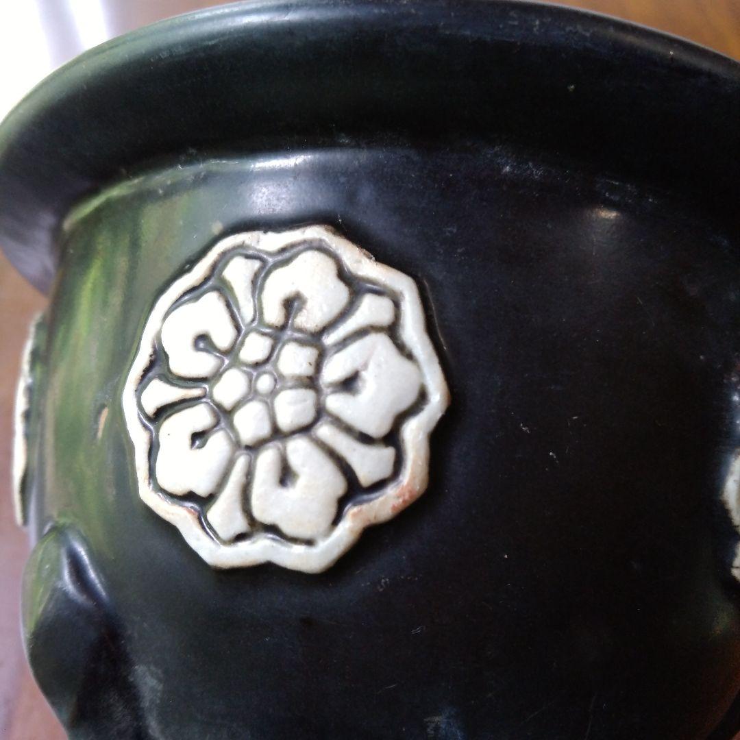 瀬戸　黒釉貼付桔梗文　植木鉢　骨董