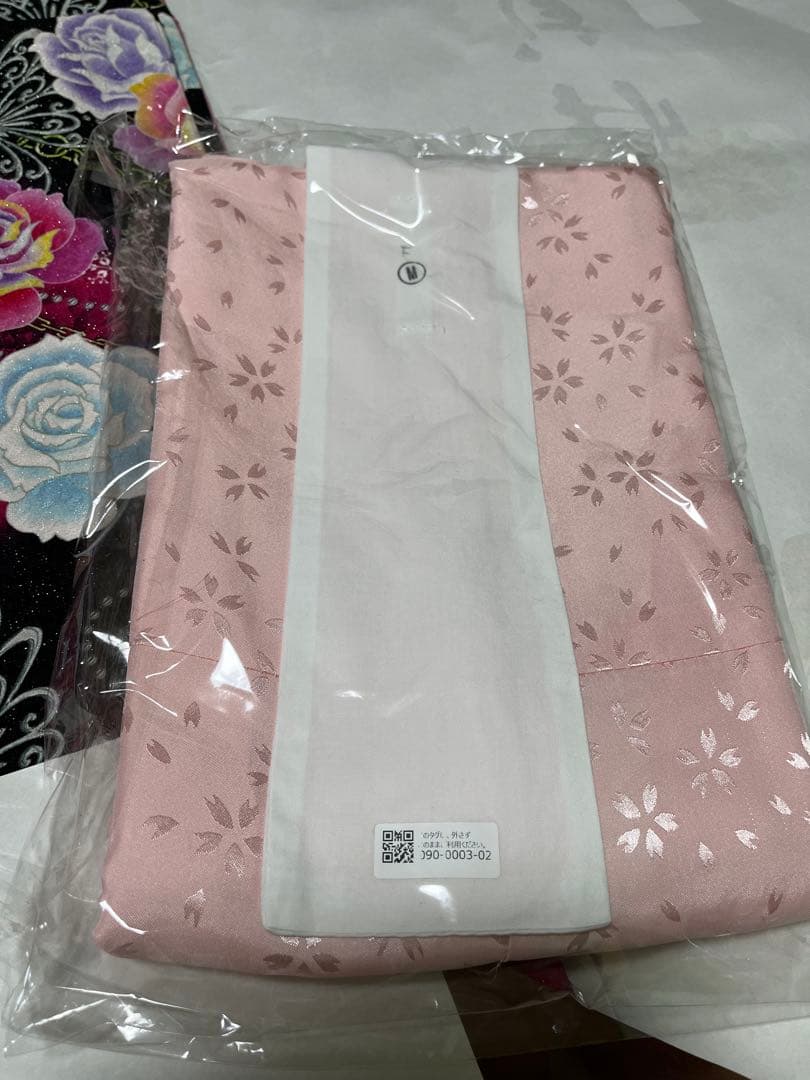 振り袖セット　帯付き　ブラック・バラ・蝶・ラメ入り　期間限定値下げ