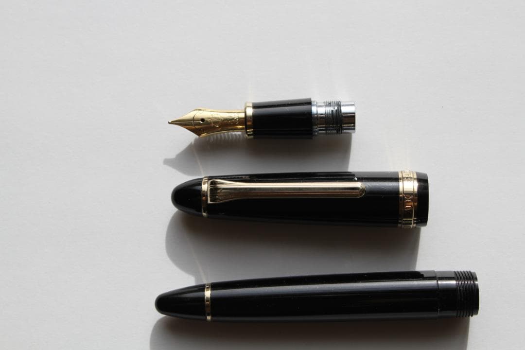 SAILOR 万年筆　PROFIT　H-B　ペン先 21K カートリッジ付属