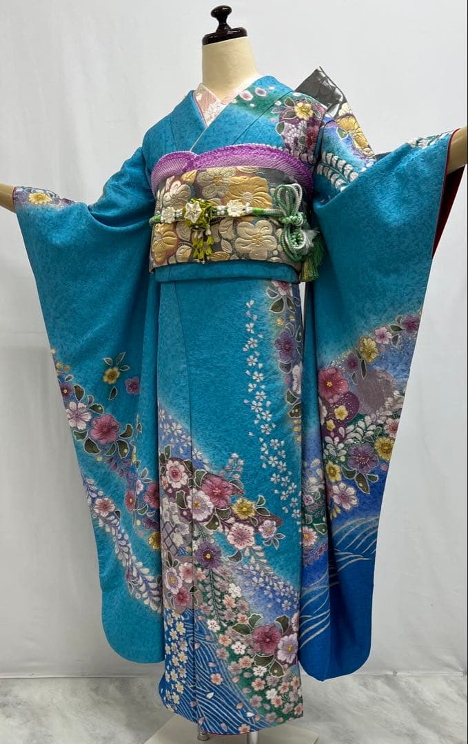 振り袖　フルセット　別誂長襦袢付　成人式　 金彩加工　刺繍入り　辻ヶ花 622