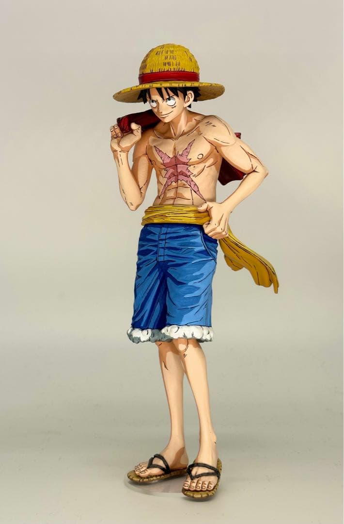 ワンピース　ルフィ　フィギュア