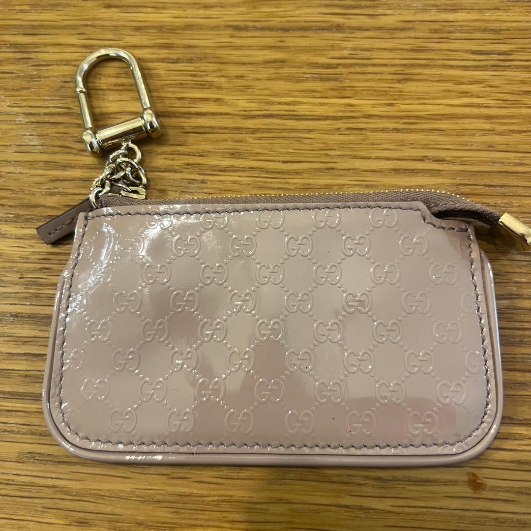 GUCCI シマ　キーフック付きケース