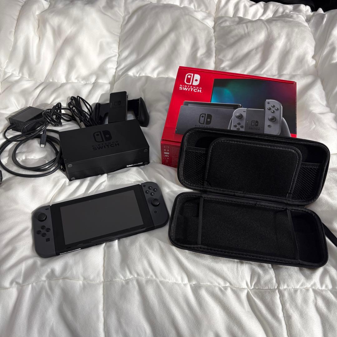 任天堂 Nintendo Switch グレー 本体・ケース