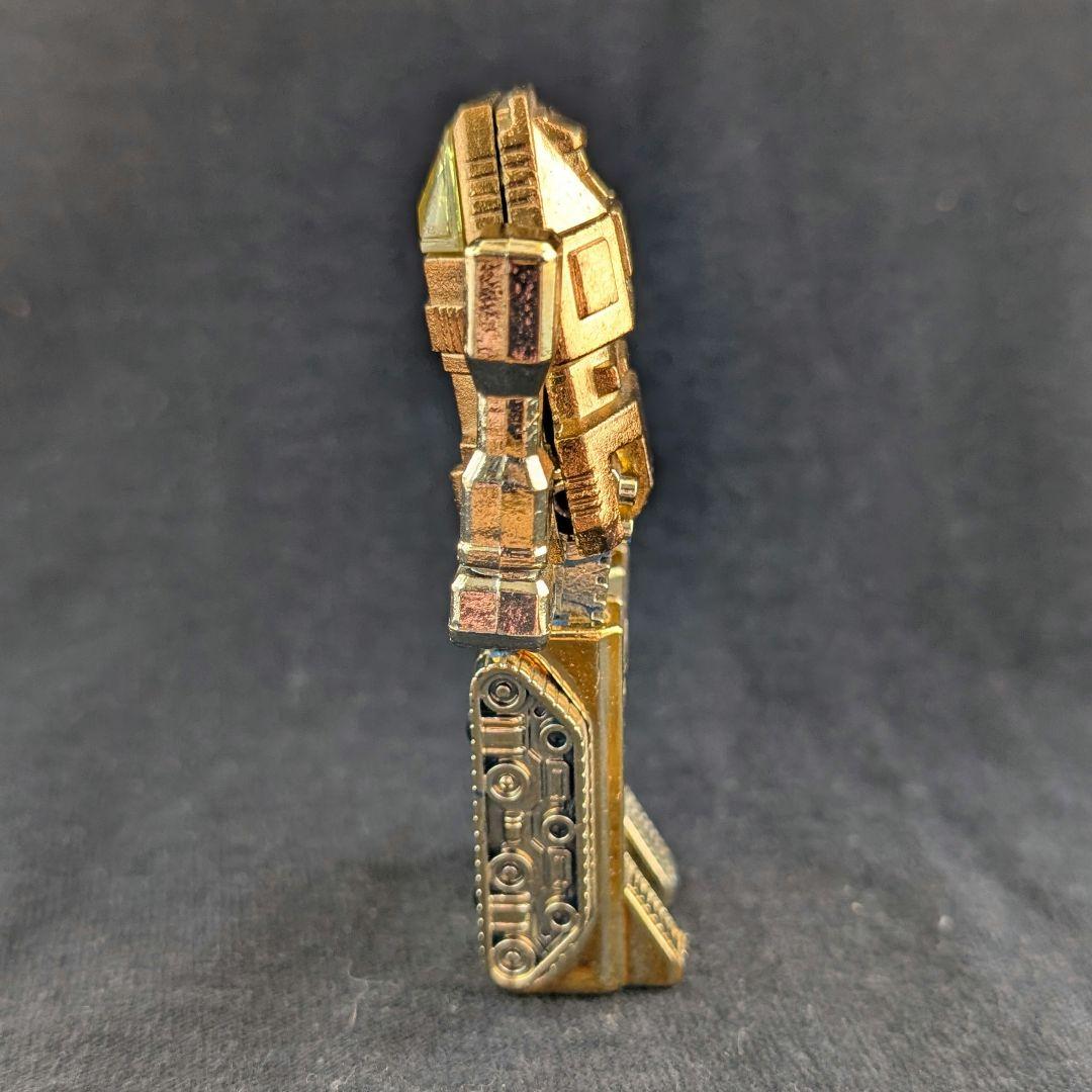 ア*ヤ様 当時物　昭和レトロ　ゴールドマシンロボ　バトルロボ　ジャンク品