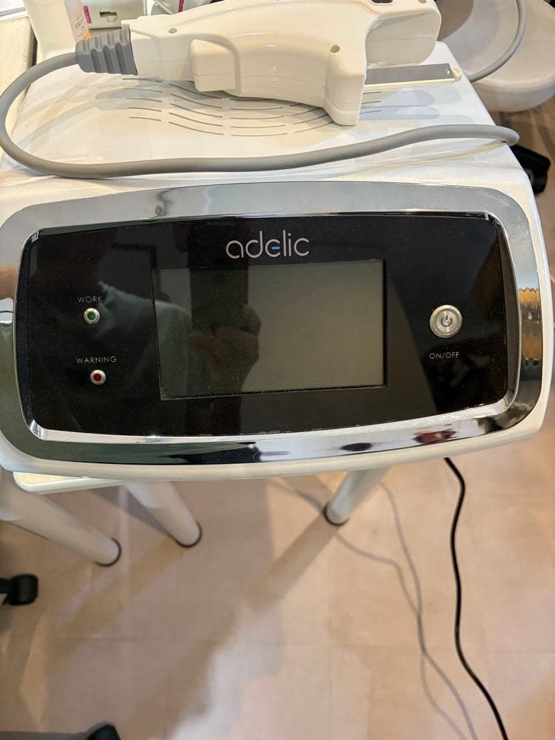 adelic 超音波美顔器