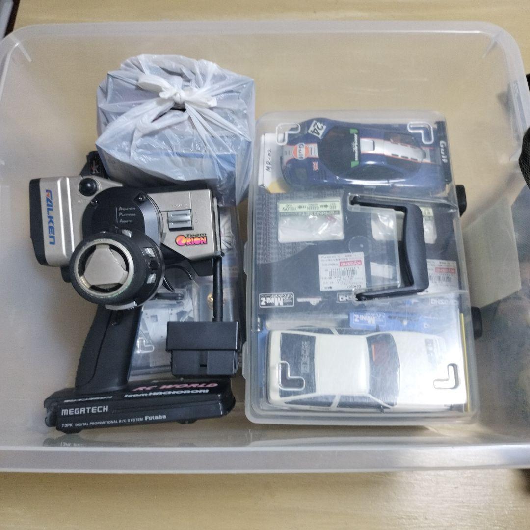 u*1様 ラジコン・パーツ・収納ケース・携帯用迷彩バックその他いろいろセット