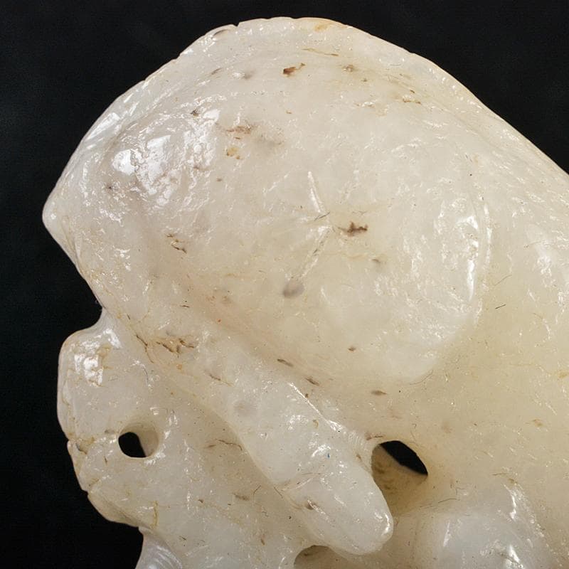 中国　玉石白玉彫刻　神獣　根付　置物　M　R5995E