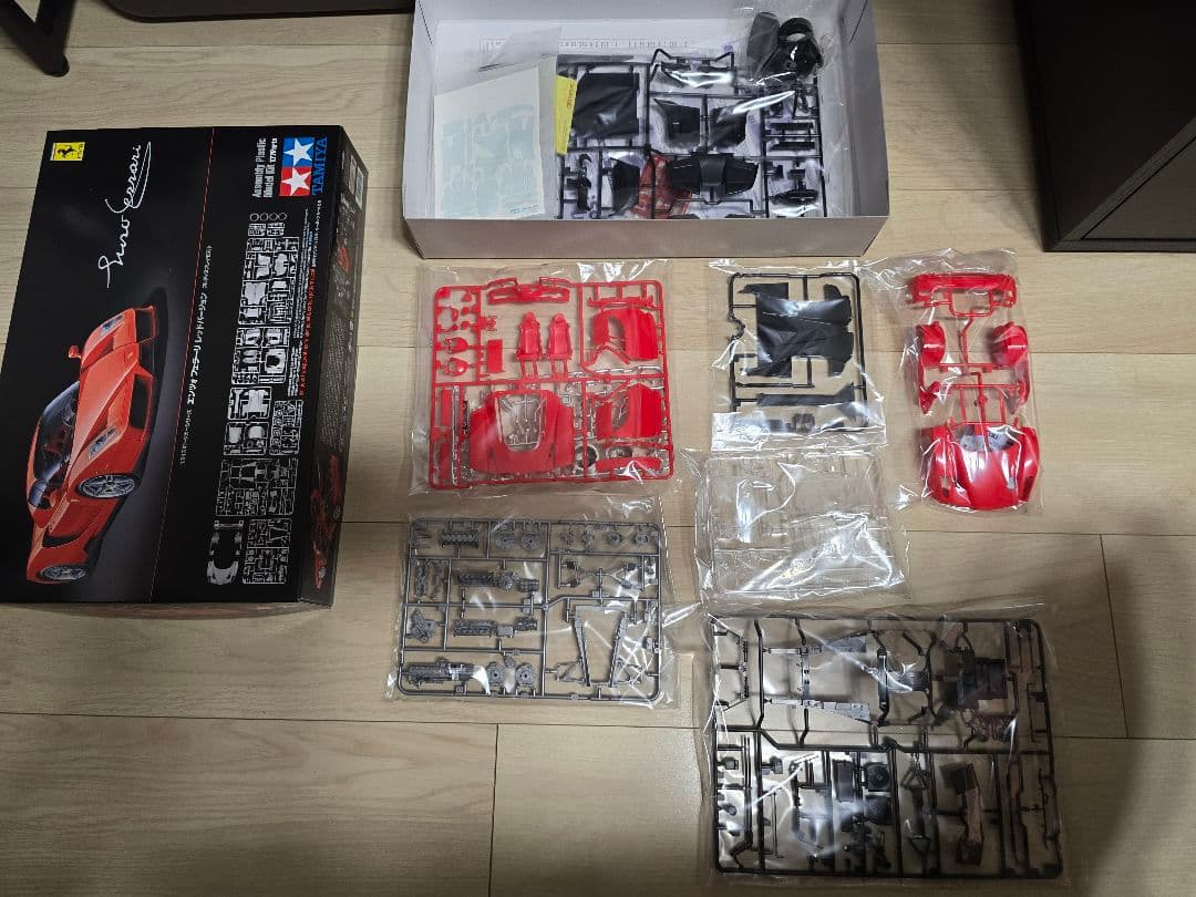 タミヤ 1/24 ラ フェラーリ エンツォ フェラーリ TAMIYA 2個セット