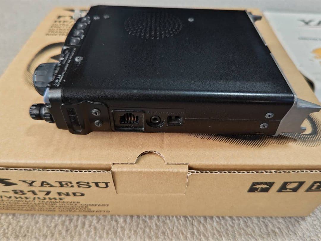 YAESU FT-817ND オールモードトランシーバー