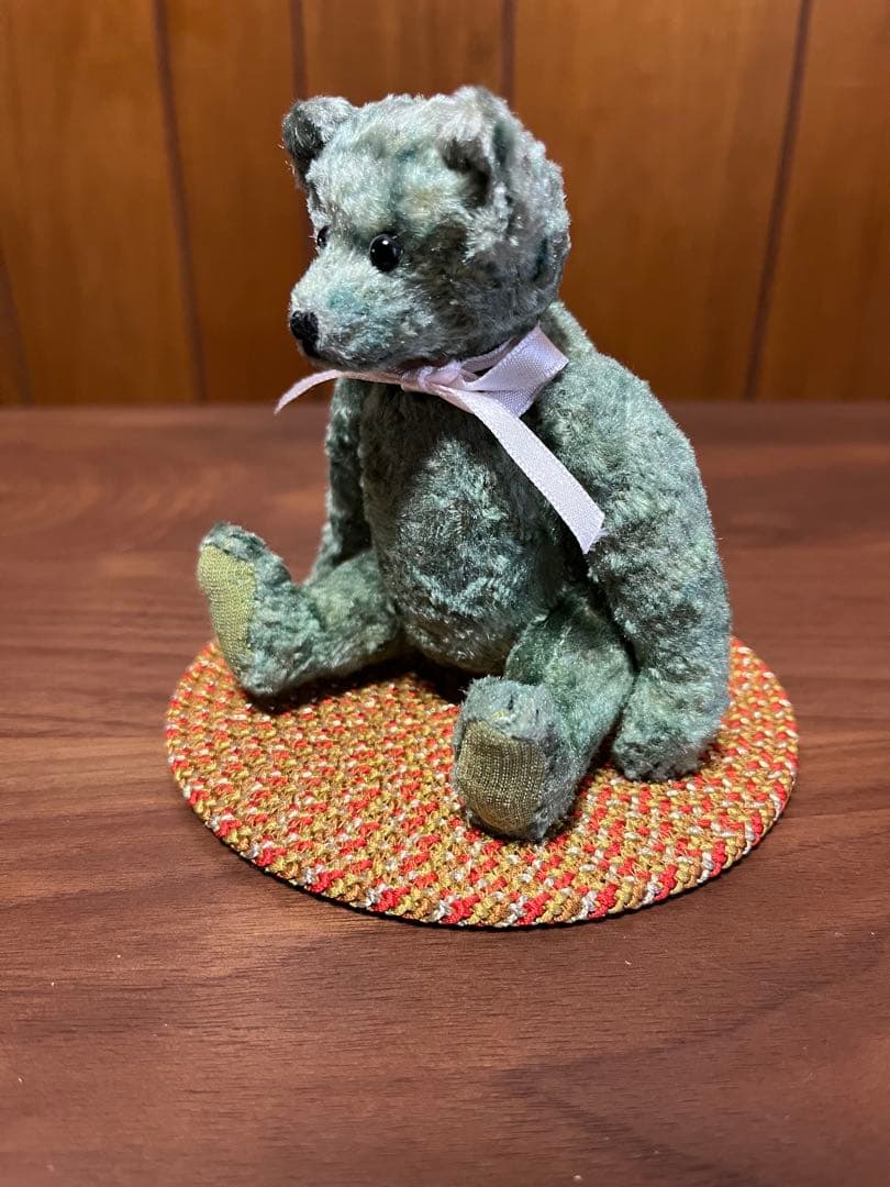 Naomi Laightナオミライトテディベア　くま