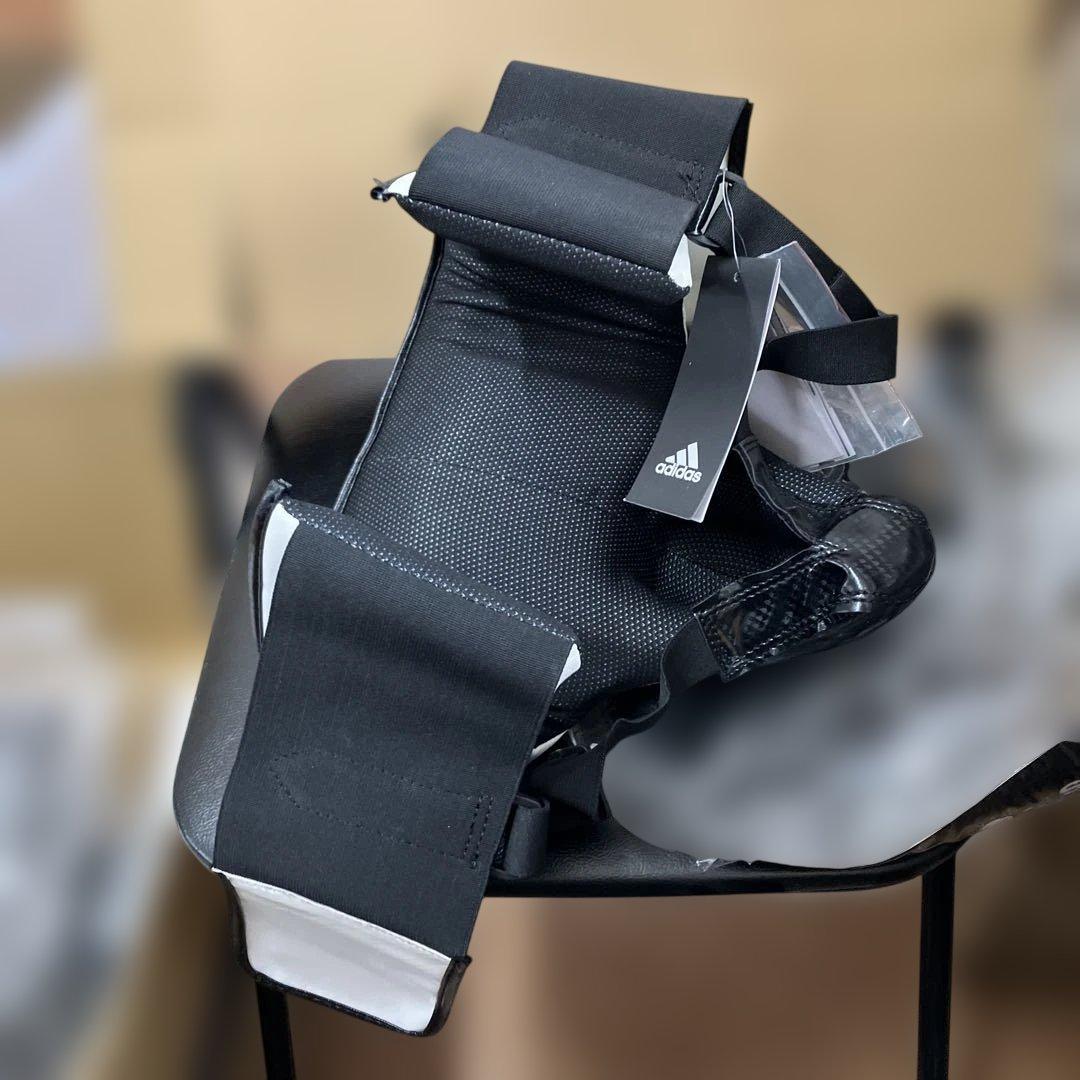 adidas　ボクシング　ファールプロテクター　XS/S　格闘技　値下げ‼️