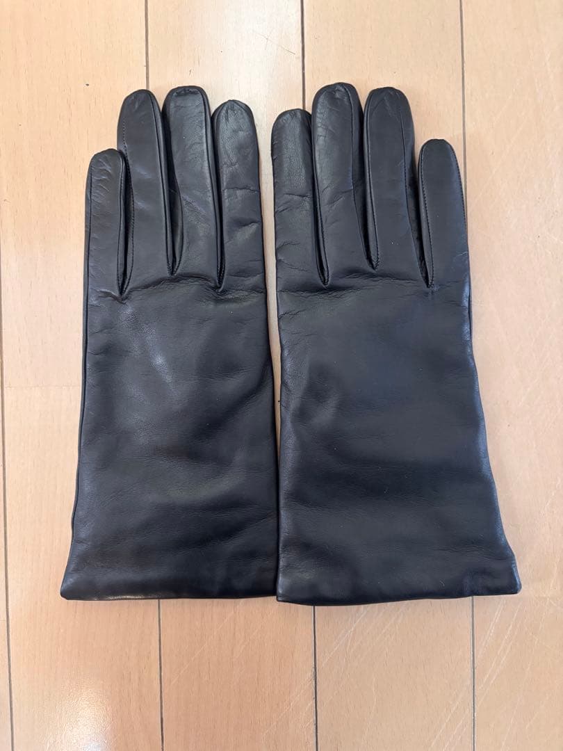 Sermoneta gloves黒レザー手袋