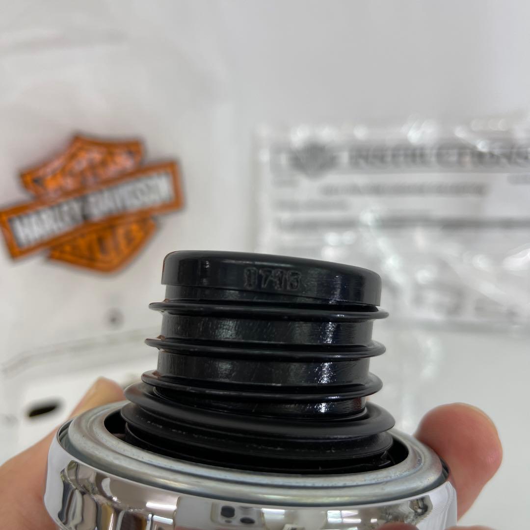 美品　ハーレーダビッドソン　メダリオン　七宝焼　タンクキャップ　おまけ付き