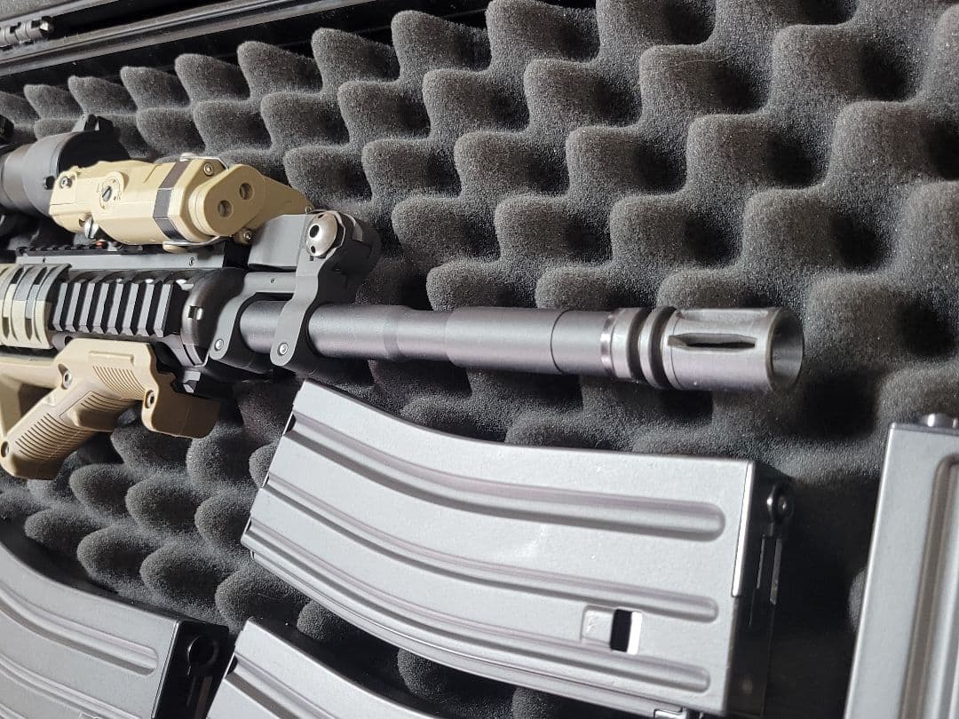 東京マルイ 次世代電動ガン SOPMOD M4 カスタム ハードケース付