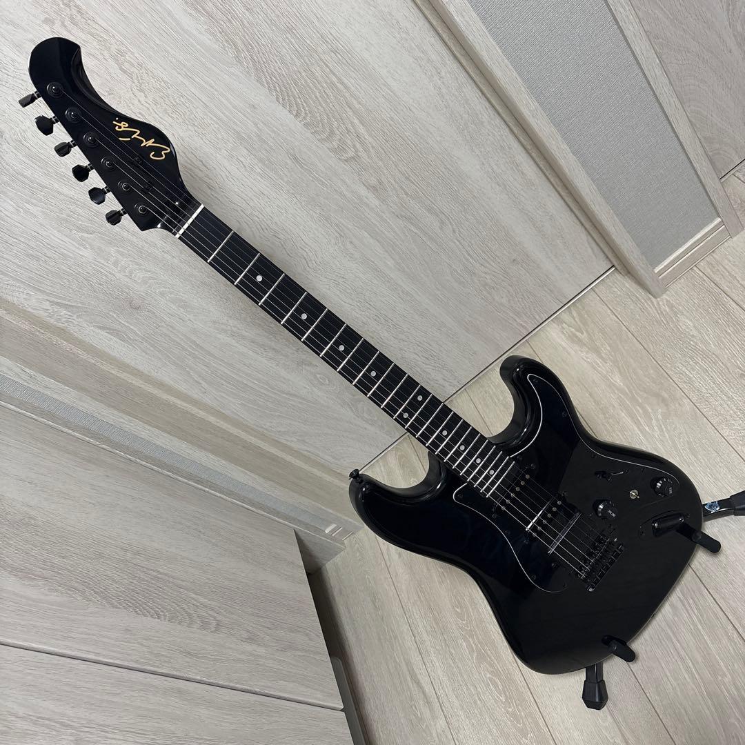 エリスギター　ストラトタイプ　コイルタップ