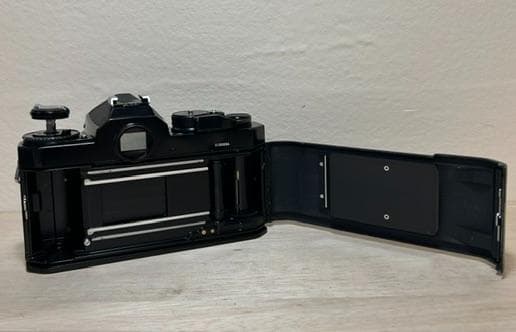 Nikon FE2 ニコン フィルムカメラ