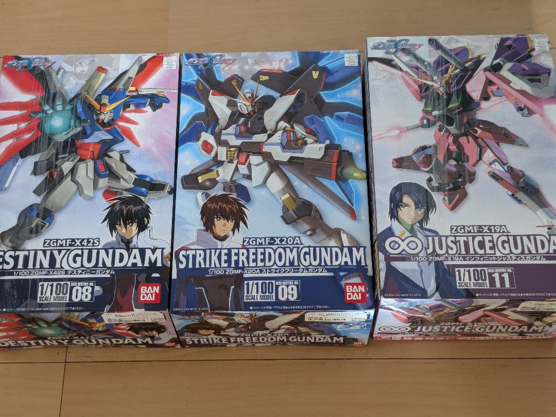 未開封　1/100 ディスティニー/ストフリ/インフィニットジャスティス