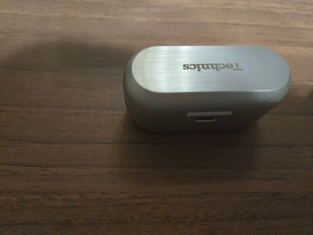 ワイヤレスイヤホン　Technics EAH-AZ80 シルバー