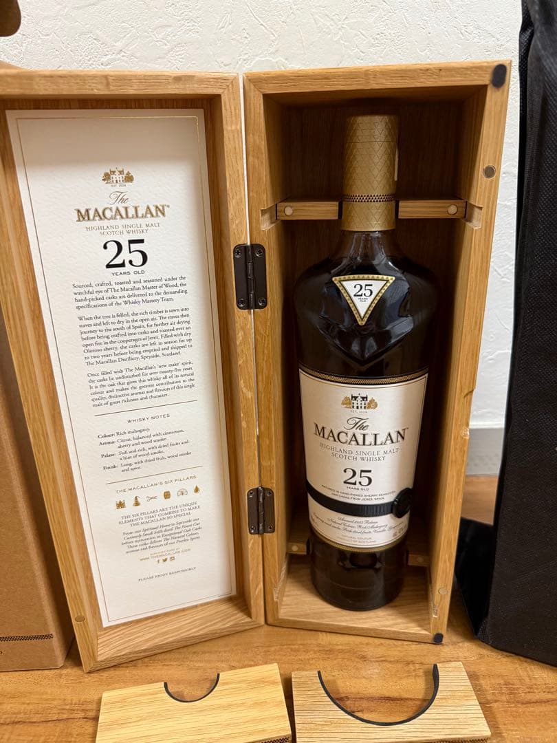 MACALLAN 25年 700ml ウイスキー 木箱付 新品未開封 マッカラン