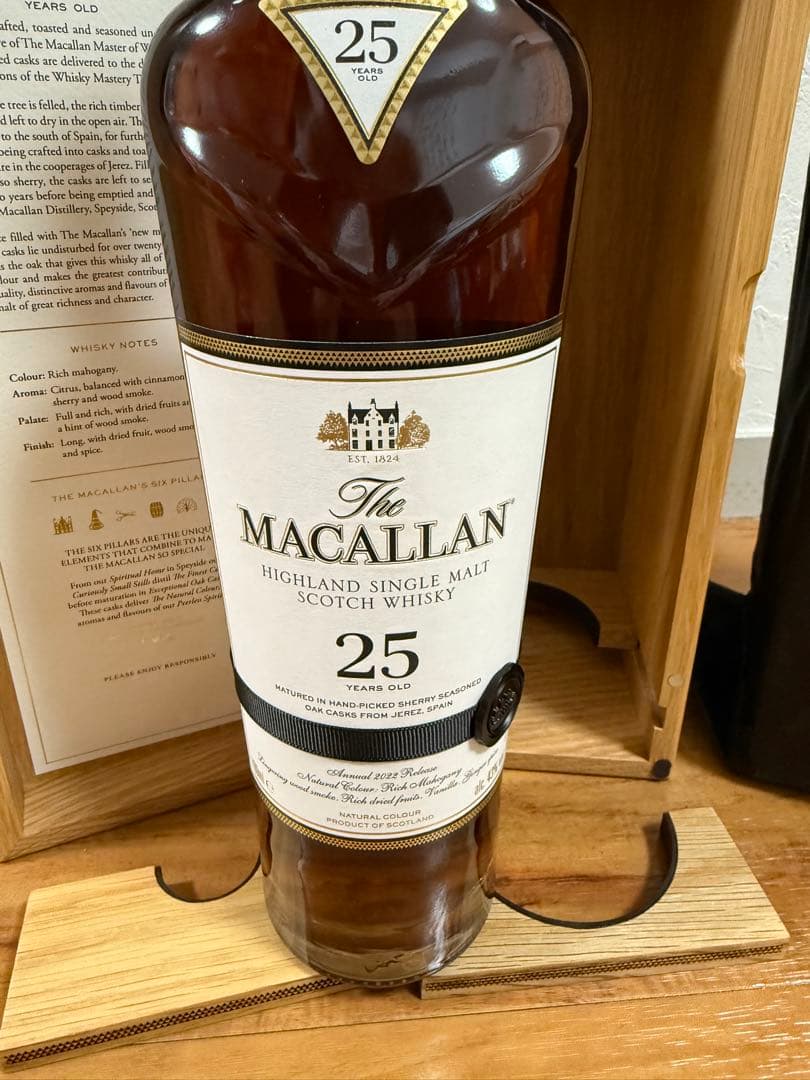 MACALLAN 25年 700ml ウイスキー 木箱付 新品未開封 マッカラン