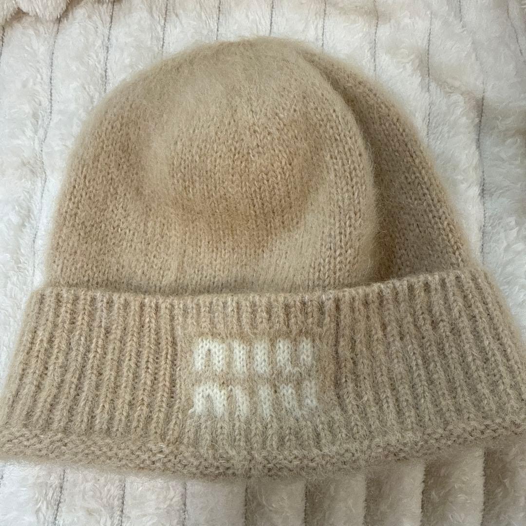 miu miu ベージュ ビーニー L