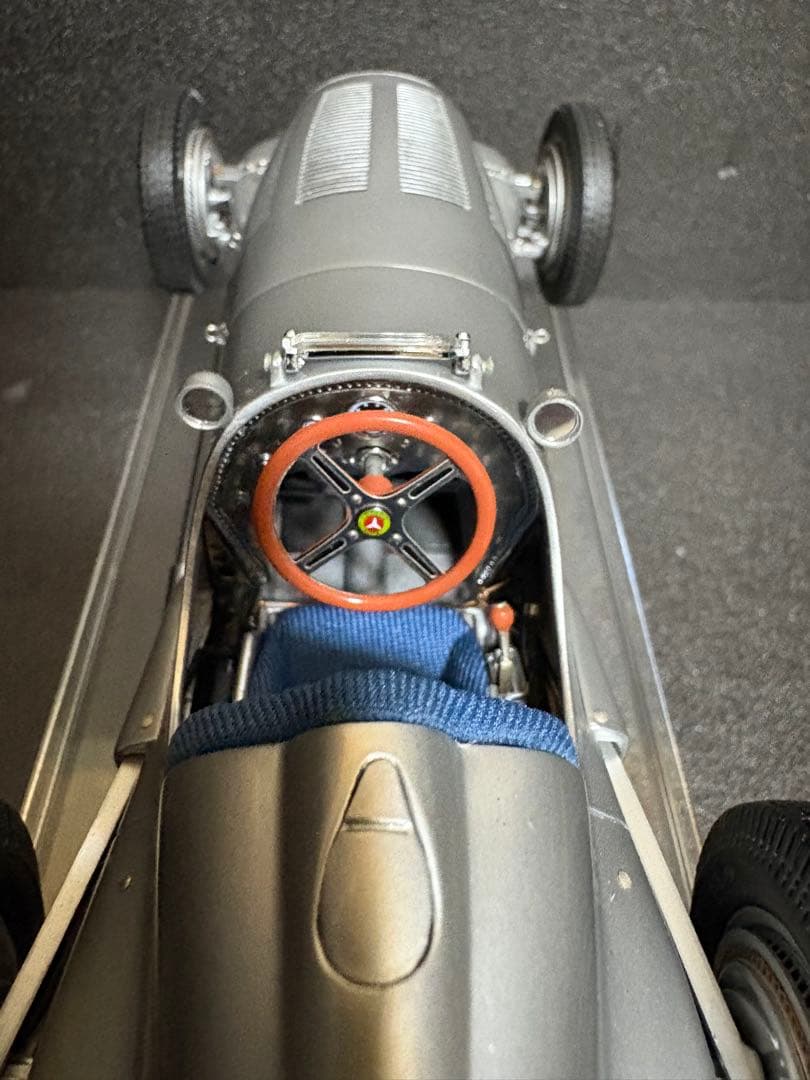 CMC 1/18 メルセデス・ベンツ W125 1937