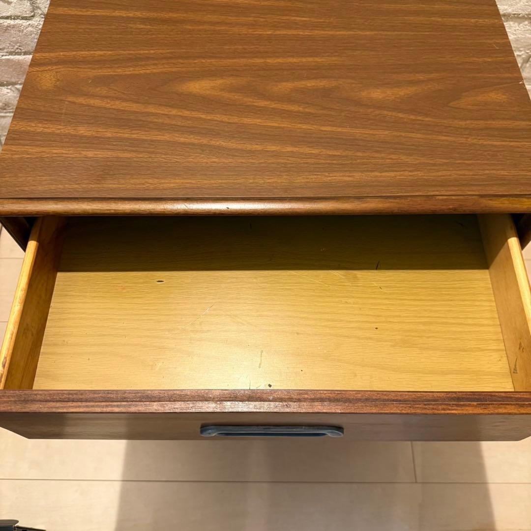 ドレクセル ヘリテイジ リシェル シンガー ナイトテーブル 米軍家具