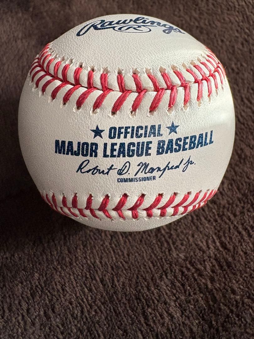 か*ん様 ドジャース　タイラーグラスノー　直筆サインボール