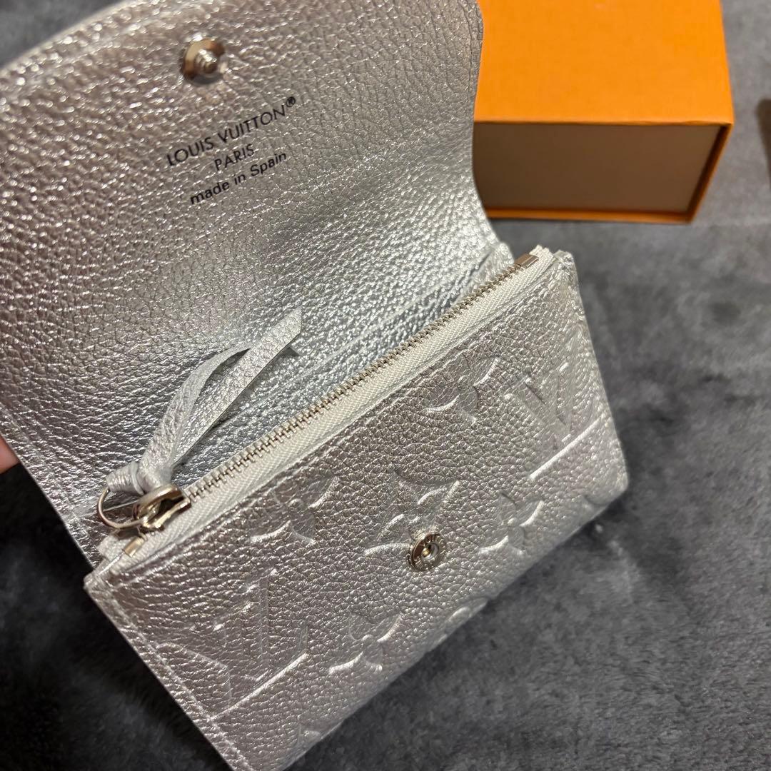 もも ルイヴィトンケース ポルトモネ・ロザリ