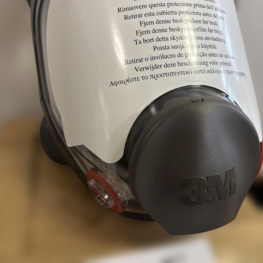未使用　米軍放出品　3M 6700 FULL FACEPIECE SMALL