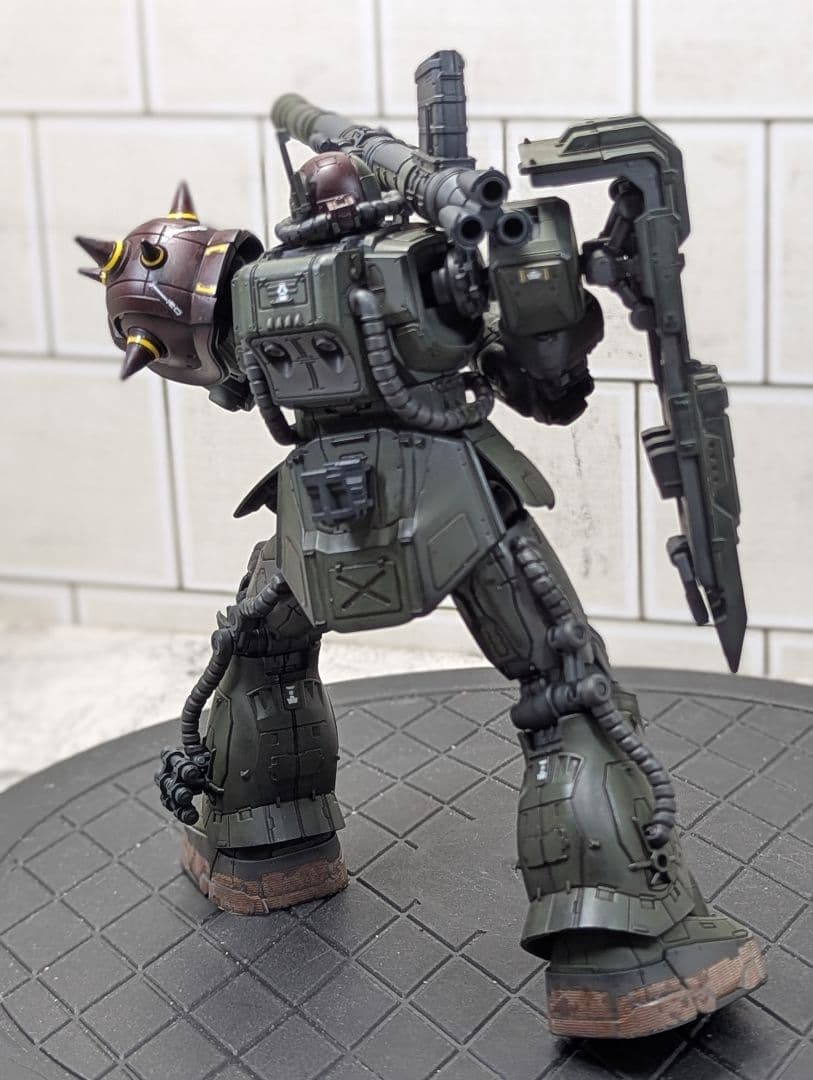 復讐のレクイエム HG MS−06F ザクⅡ FTYPE チャブス機 完成品