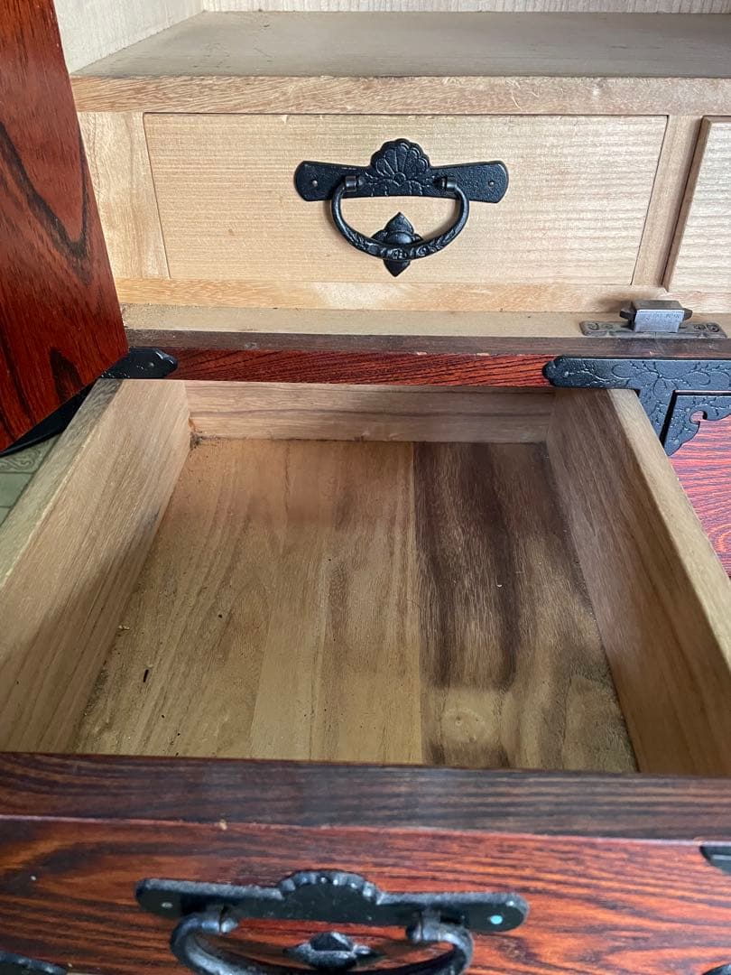 宮城県　岩谷堂箪笥