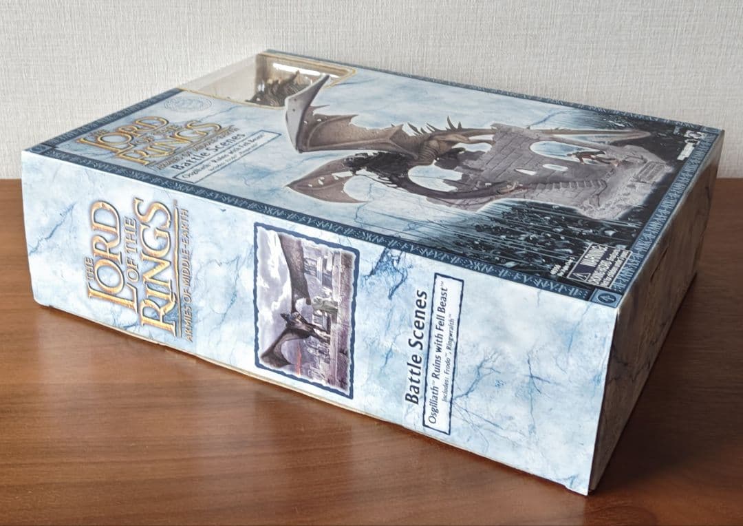 ロード・オブ・ザ・リング《フロドを襲う 翼竜とナズグル 》 大型フィギュア