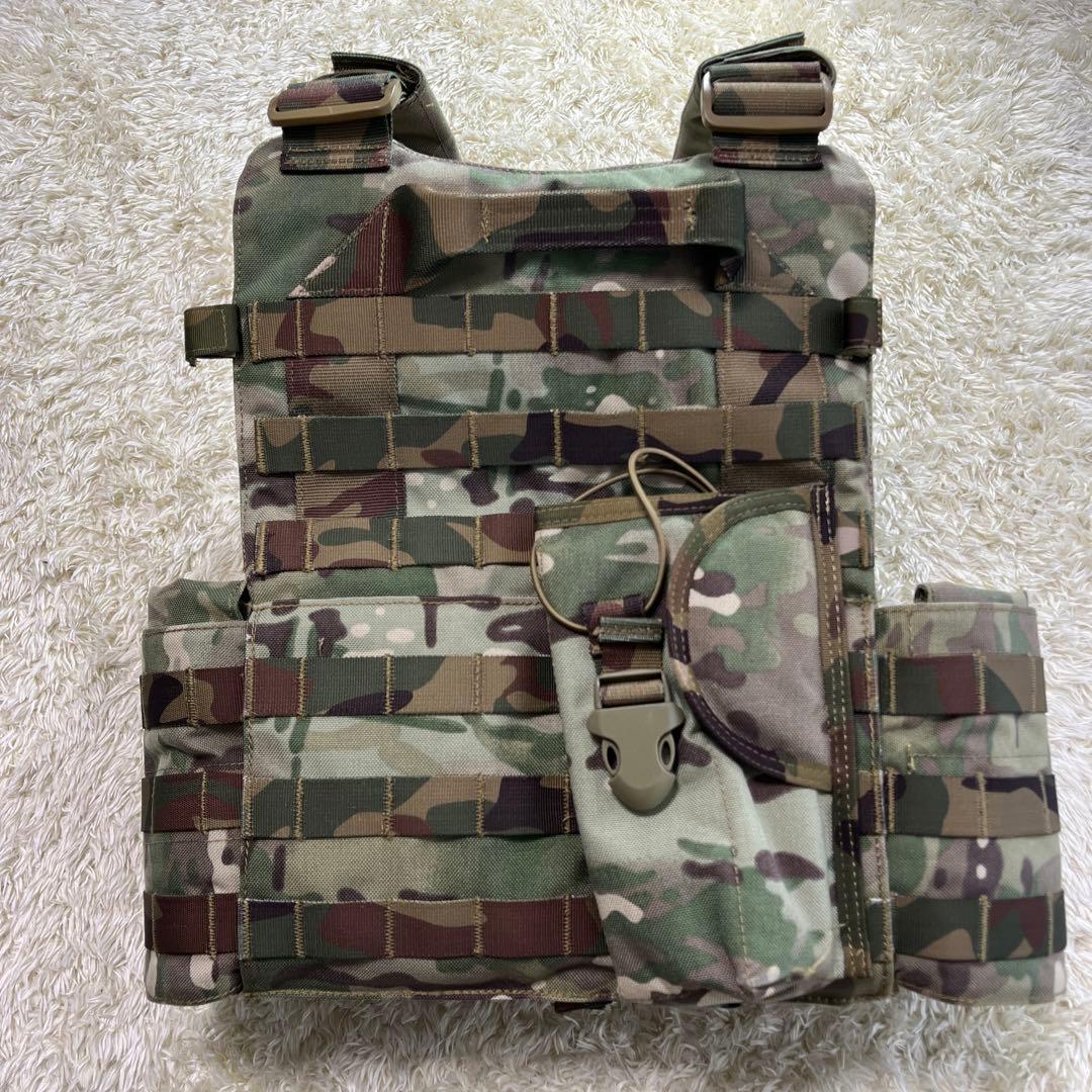 サバゲー★美品◎カモフラージュベスト　マスクセット★