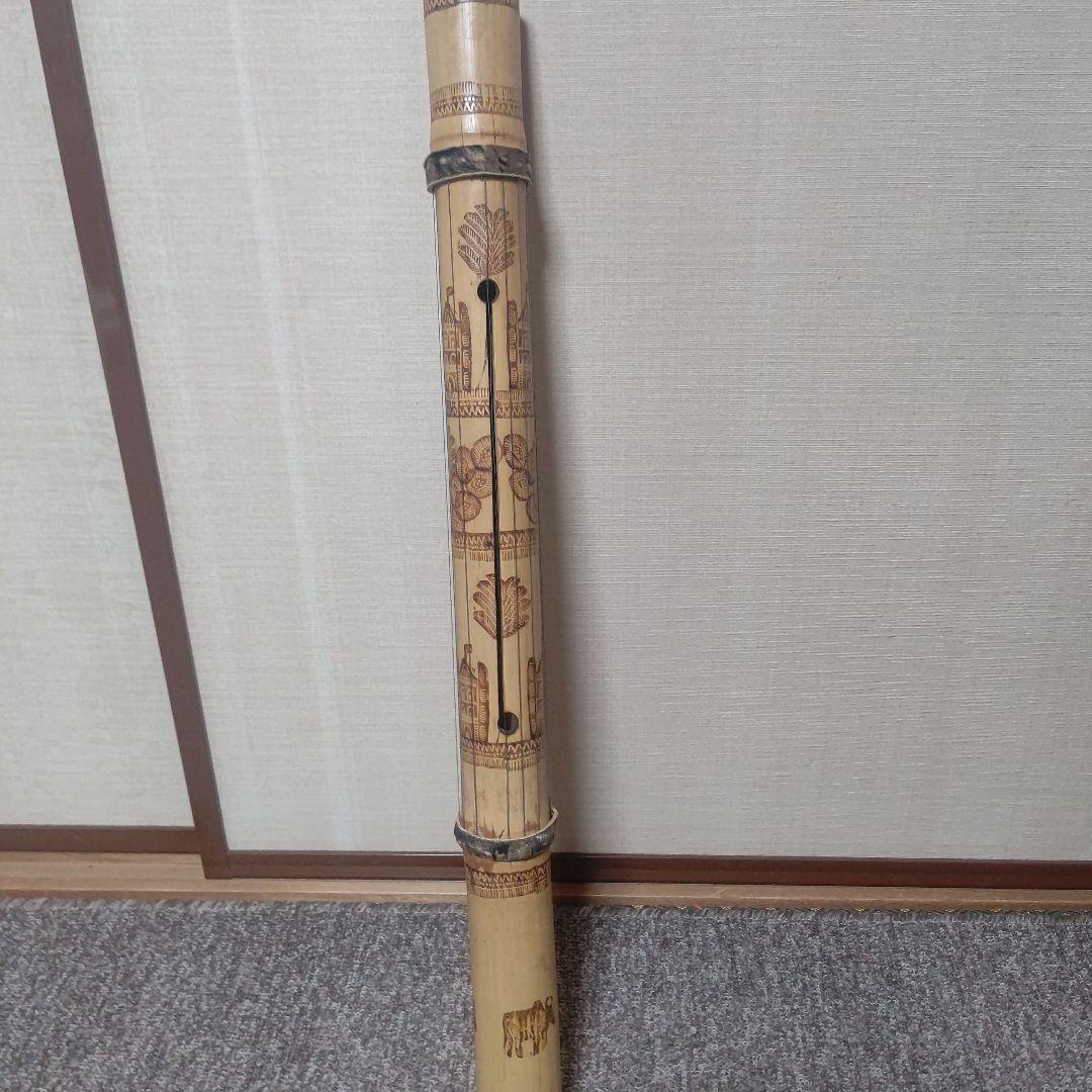 竪琴ヴァリハ 民族楽器 弦1本切れています